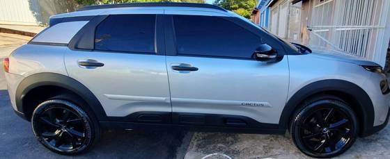 CITROËN C4 CACTUS 1.6 VTI 120 FLEX FEEL BUSINESS EAT6